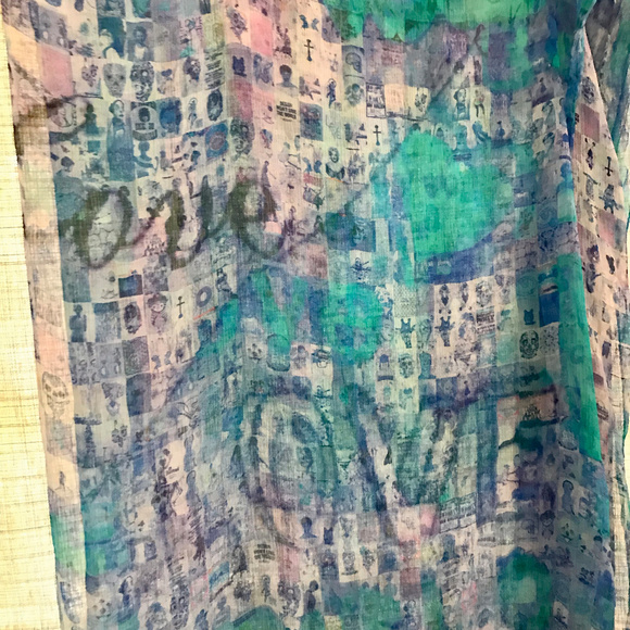 NWT UNBREAKABLE EVOLUTION "Cupcake Love" Scarf - Picture 2 of 4